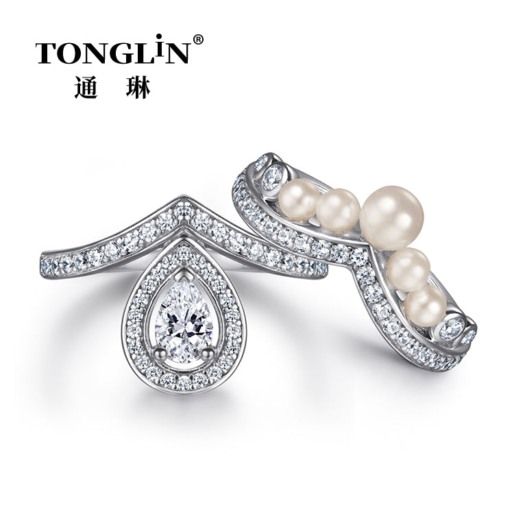 Tonglin Pear Shape Cubic Zirconia Silver Pearl Engagement Ring Set